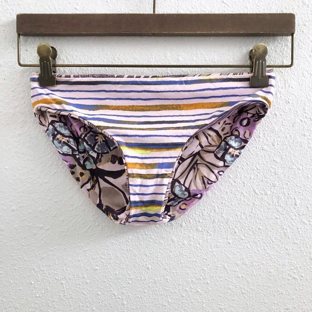 MAAJI Classic Reversible Bikini Bottom‎ No Size Tag Check Measurements